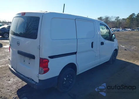 2017 Nissan Nv200 S z USA, uszkodzony, nr VIN 3N6CM0KN1HK695116